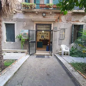 Residenza Oleandro Rosa Apartment Venice